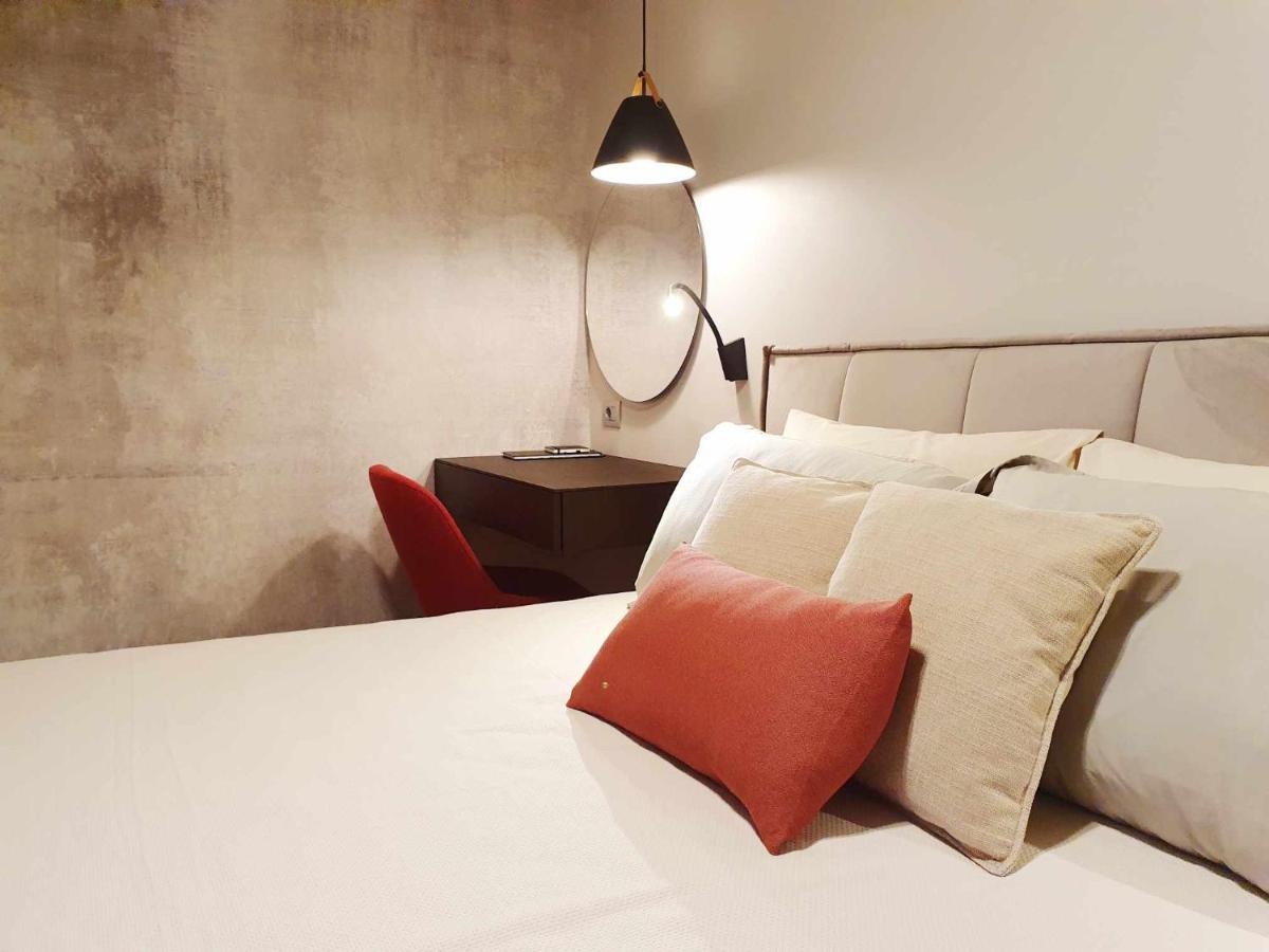 New Ana Design City Center Apartments Пула Екстериор снимка
